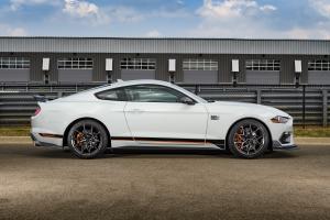 Ford Mustang Mach 1 Handling Package 2021 года 